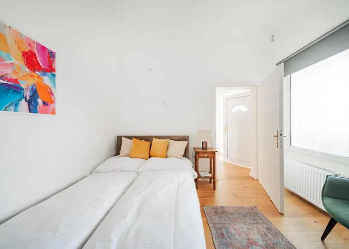 Appartement Sonnige Altbauwohnung Nahe Hauptbahnhof *