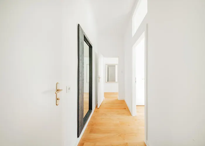 Sonnige Altbauwohnung Nahe Hauptbahnhof Appartement *